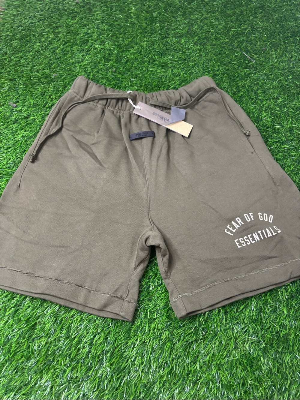 Essentials Fear of God Olive Shorts
